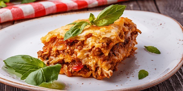 Класична лазанья з м'ясним соусом