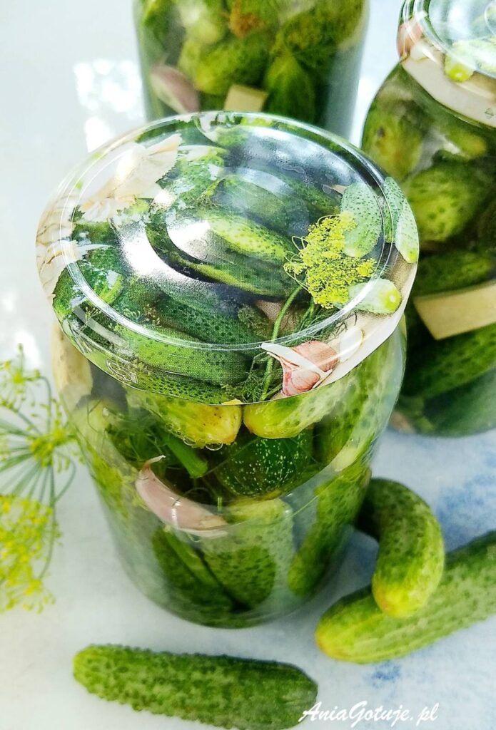 Мариновані огірки