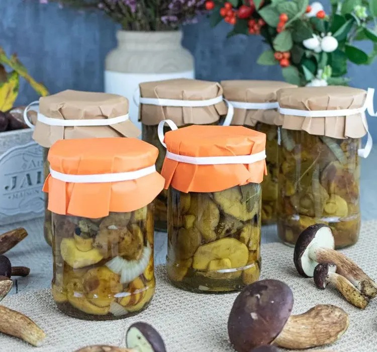 Мариновані гриби