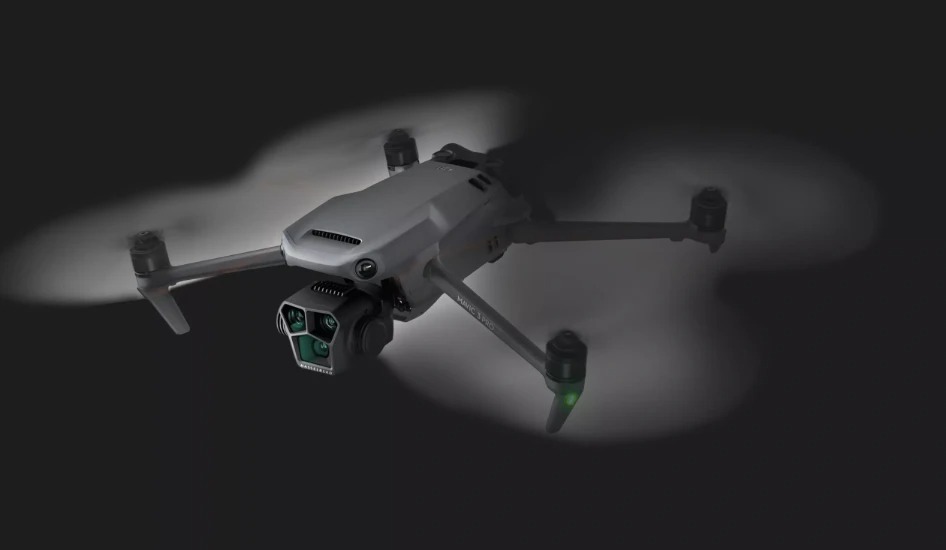 DJI Mavic 3 Pro: професійний дрон нового покоління для аерозйомки та технічного моніторингу